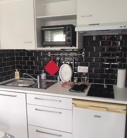 Petit logement sur jardin Appartement Saint-Herblain Buitenkant foto