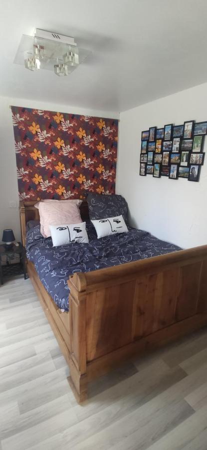 Petit logement sur jardin Appartement Saint-Herblain Buitenkant foto